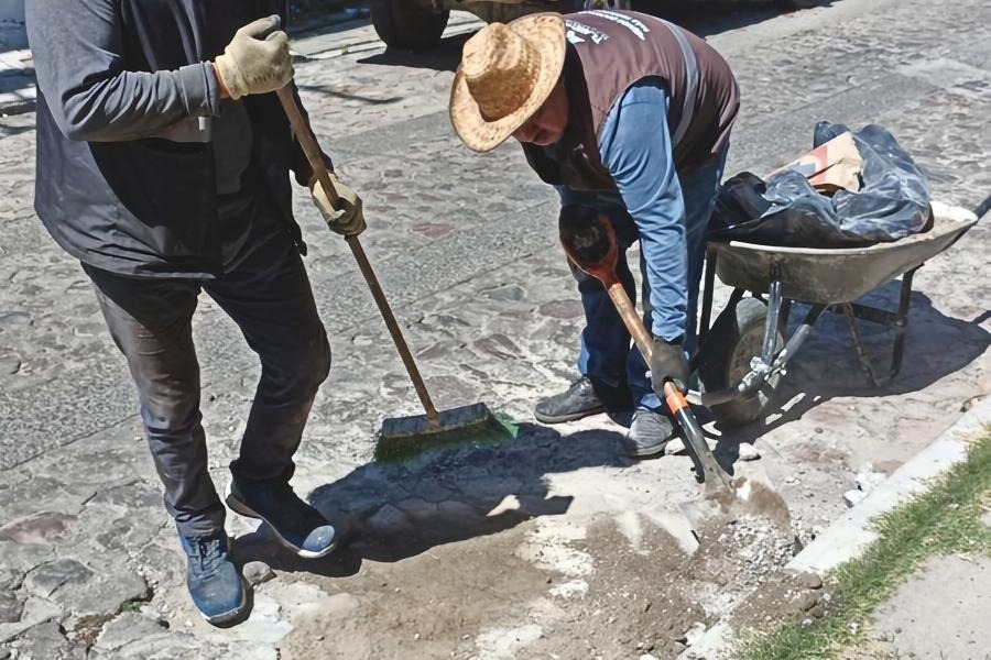 Brigadas de 'Más territorio y menos escritorio' trabajan en el rescate urbano de Tepehitec, Ixtulco, Ocotlán y Cuauhtelulpan